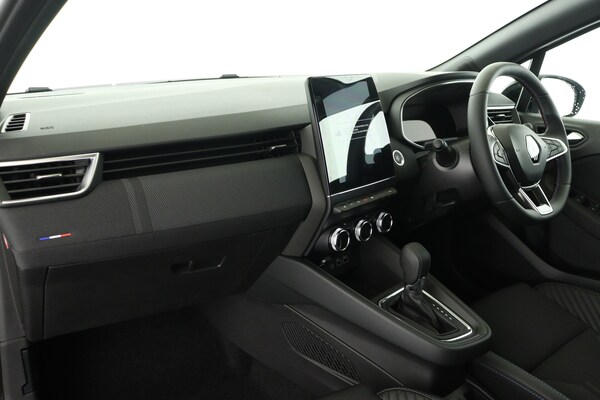 Used Renault Clio 2025 for sale - 75763654: Photo 11