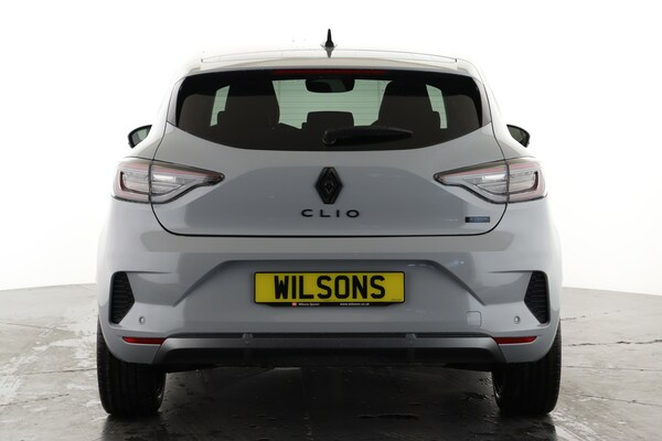 Used Renault Clio 2025 for sale - 75763654: Photo 2
