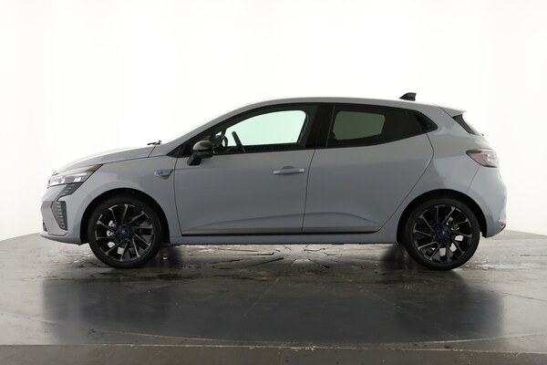 Used Renault Clio 2025 for sale - 75763654: Photo 7