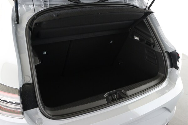Used Renault Clio 2025 for sale - 75763654: Photo 9