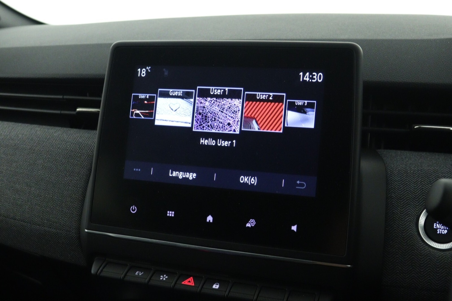 Used Renault Clio 2025 for sale - 76869508: Photo 14