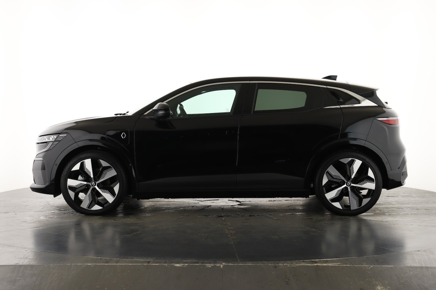 Used Renault Megane E Tech 2024 for sale - 77256453: Photo 8
