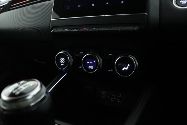 Used Renault Clio 2021 for sale - 75775944: Photo 17
