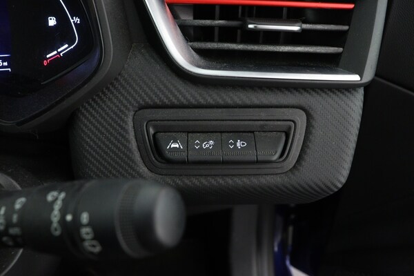 Used Renault Clio 2021 for sale - 75775944: Photo 21