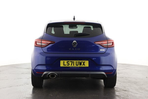Used Renault Clio 2021 for sale - 75775944: Photo 2