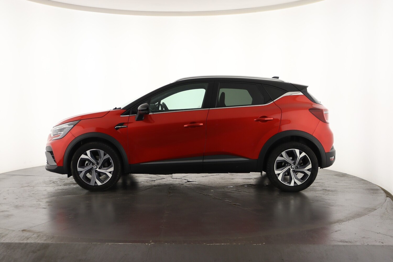 Used Renault Captur 2022 for sale - 75984642: Photo 7
