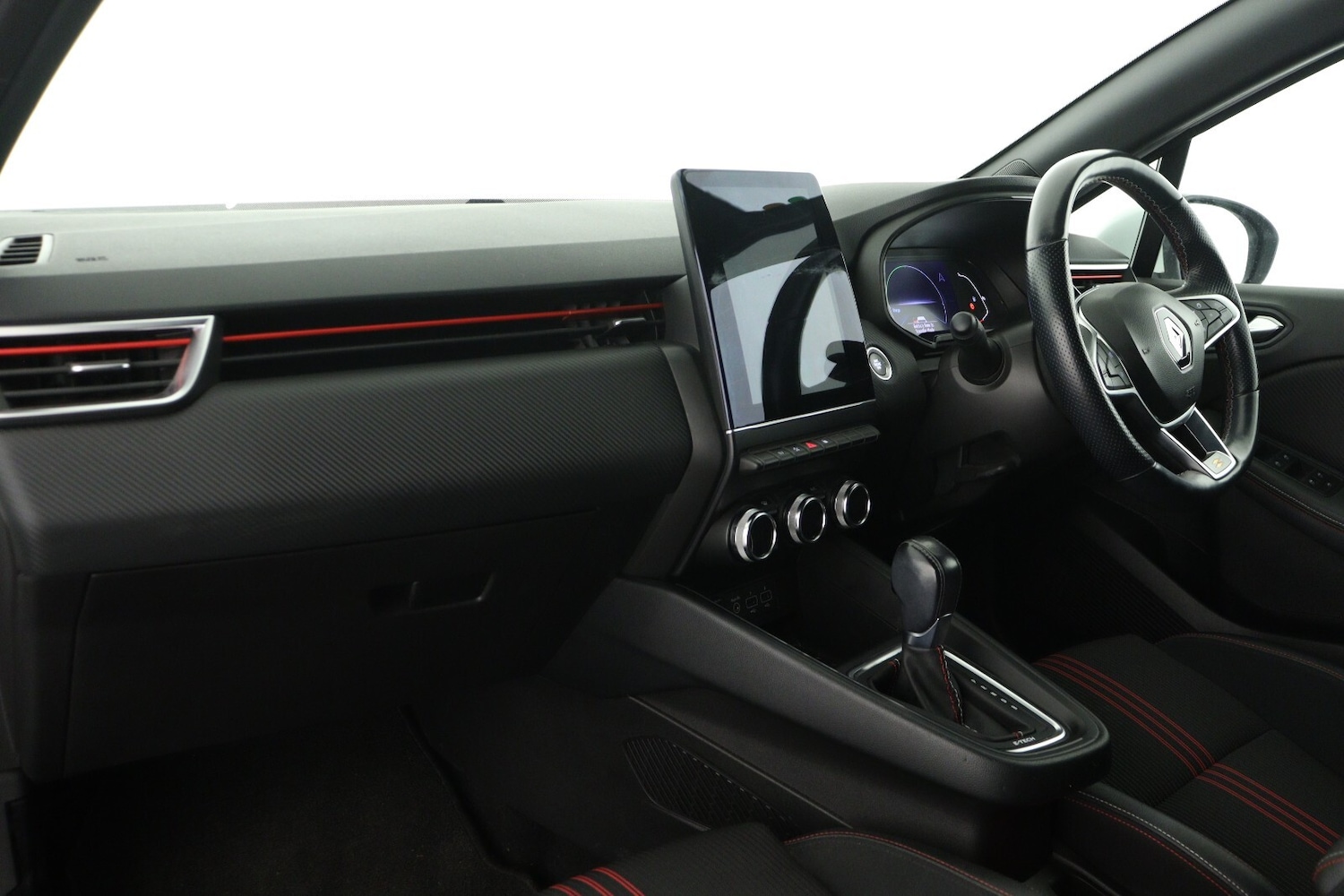 Used Renault Clio 2022 for sale - 76874149: Photo 11