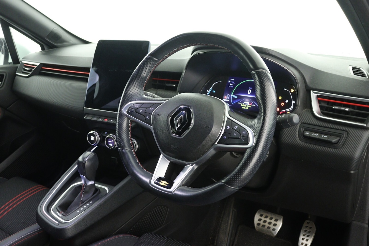 Used Renault Clio 2022 for sale - 76874149: Photo 13