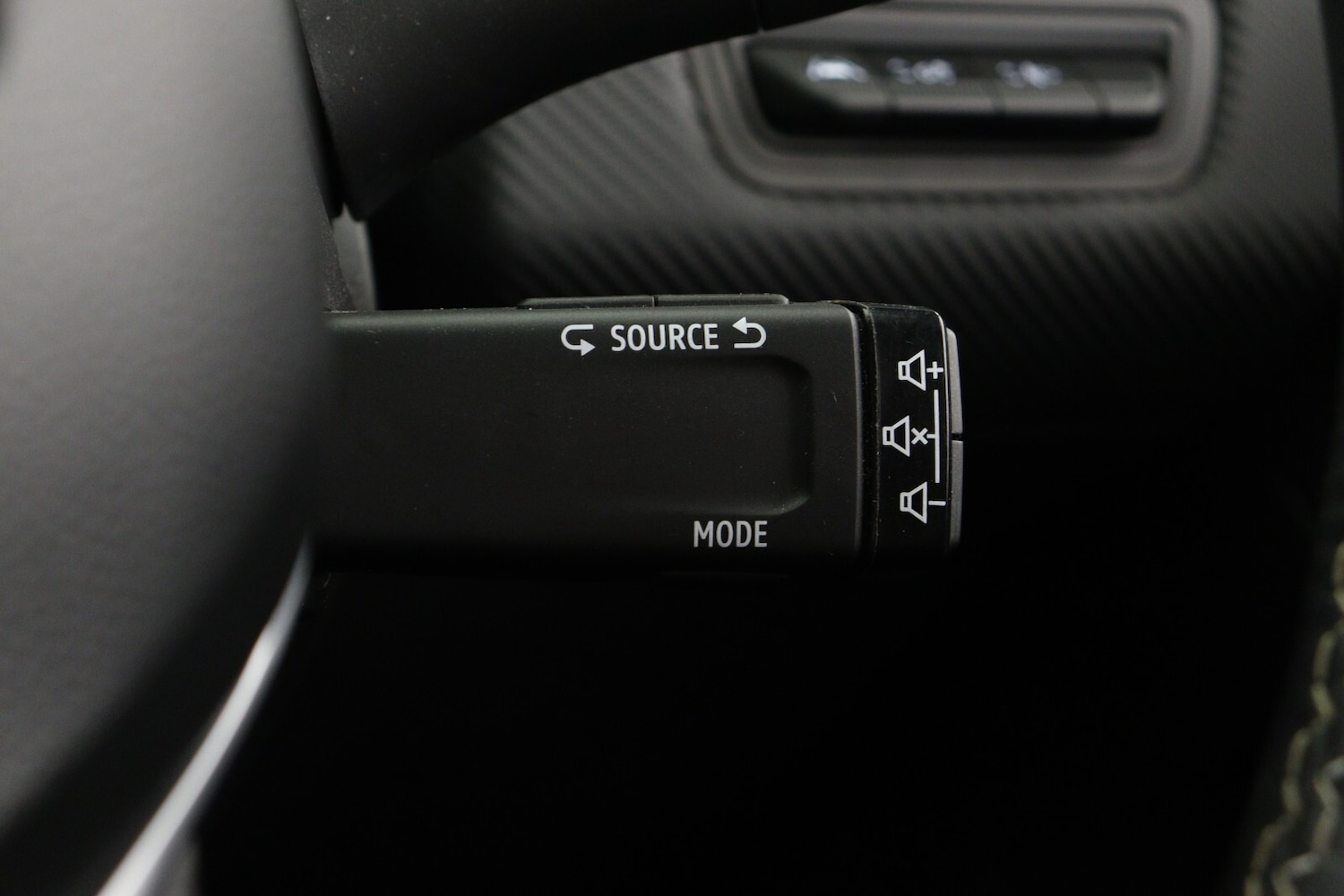 Used Renault Clio 2023 for sale - 77619126: Photo 27