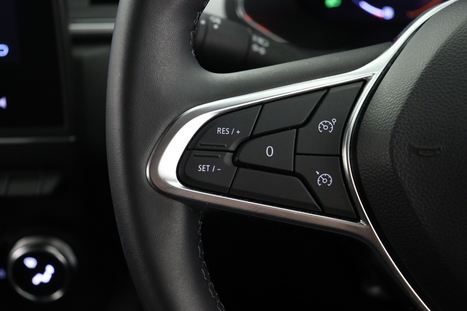 Used Renault Captur 2023 for sale - 77592118: Photo 22