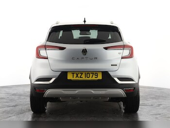 Used Renault Captur 2023 for sale - 77592118: Photo