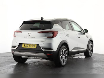 Used Renault Captur 2023 for sale - 77592118: Photo
