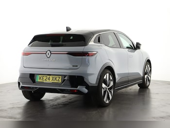 Used Renault Megane E Tech 2024 for sale - 75324497: Photo