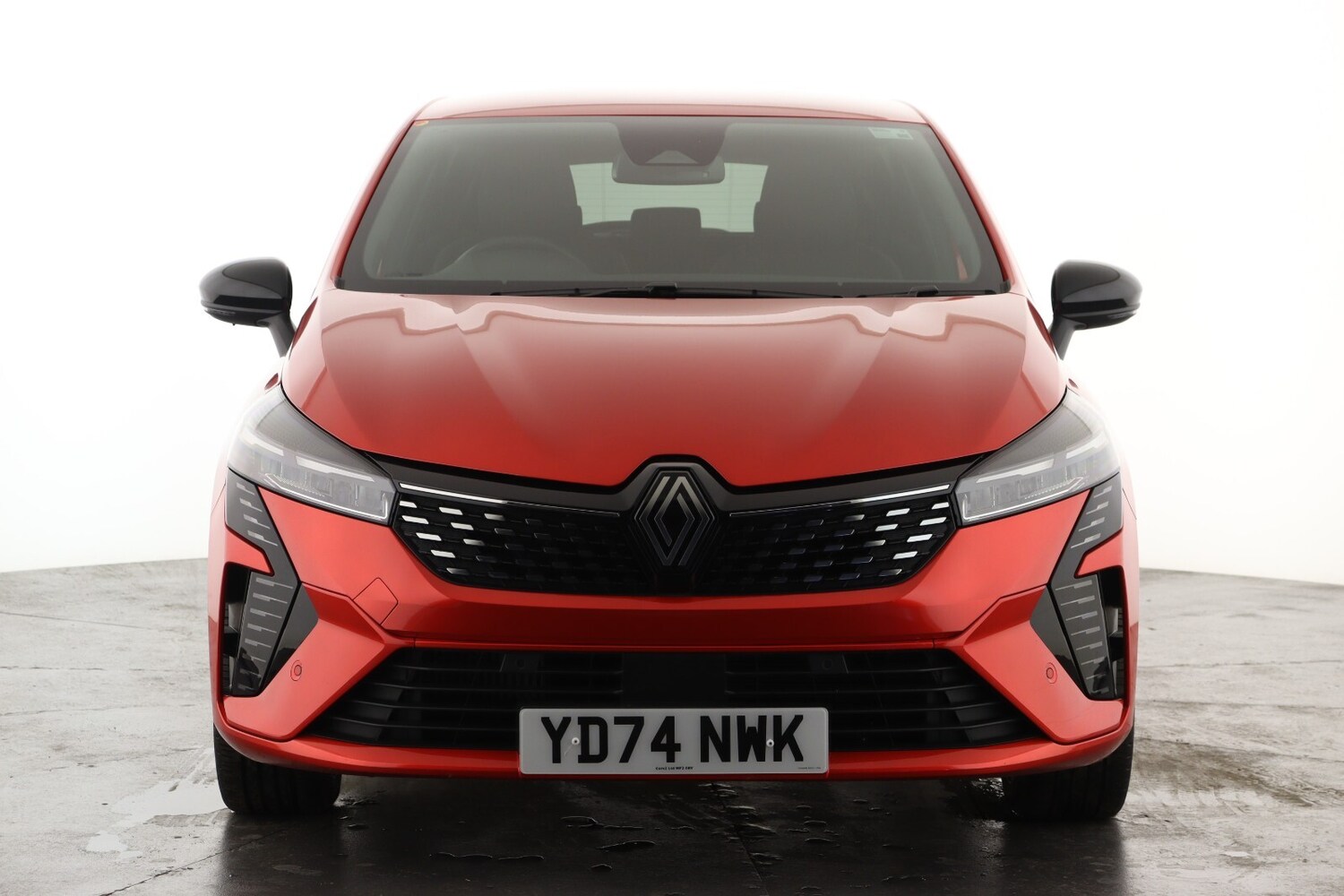 Used Renault Clio 2024 for sale - 77373081: Photo 5