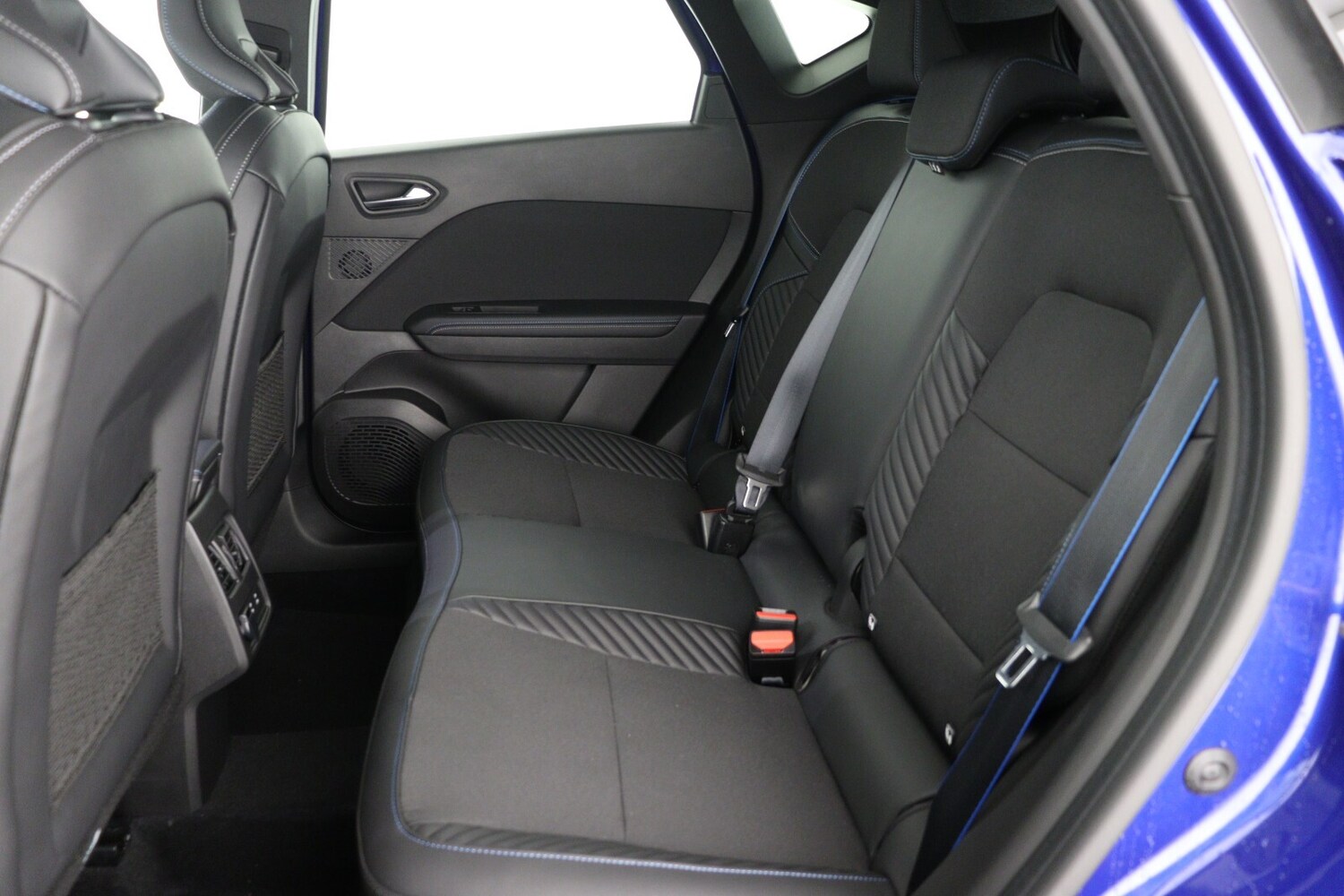 Used Renault Captur 2026 for sale - 77084846: Photo 13