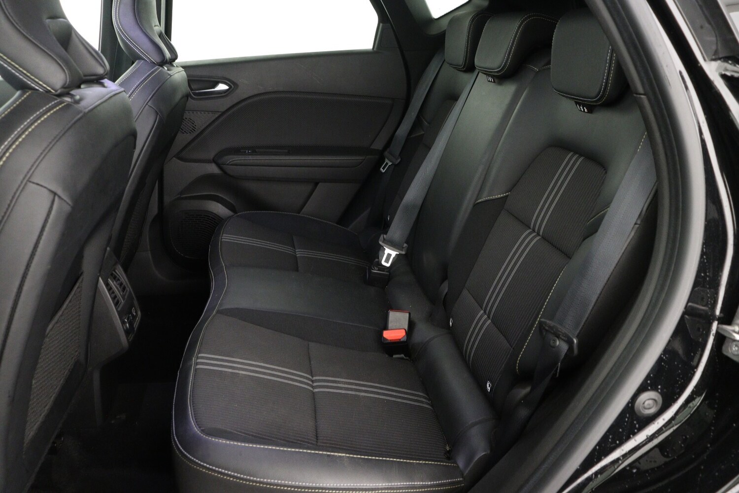 Used Renault Captur 2023 for sale - 77232287: Photo 13