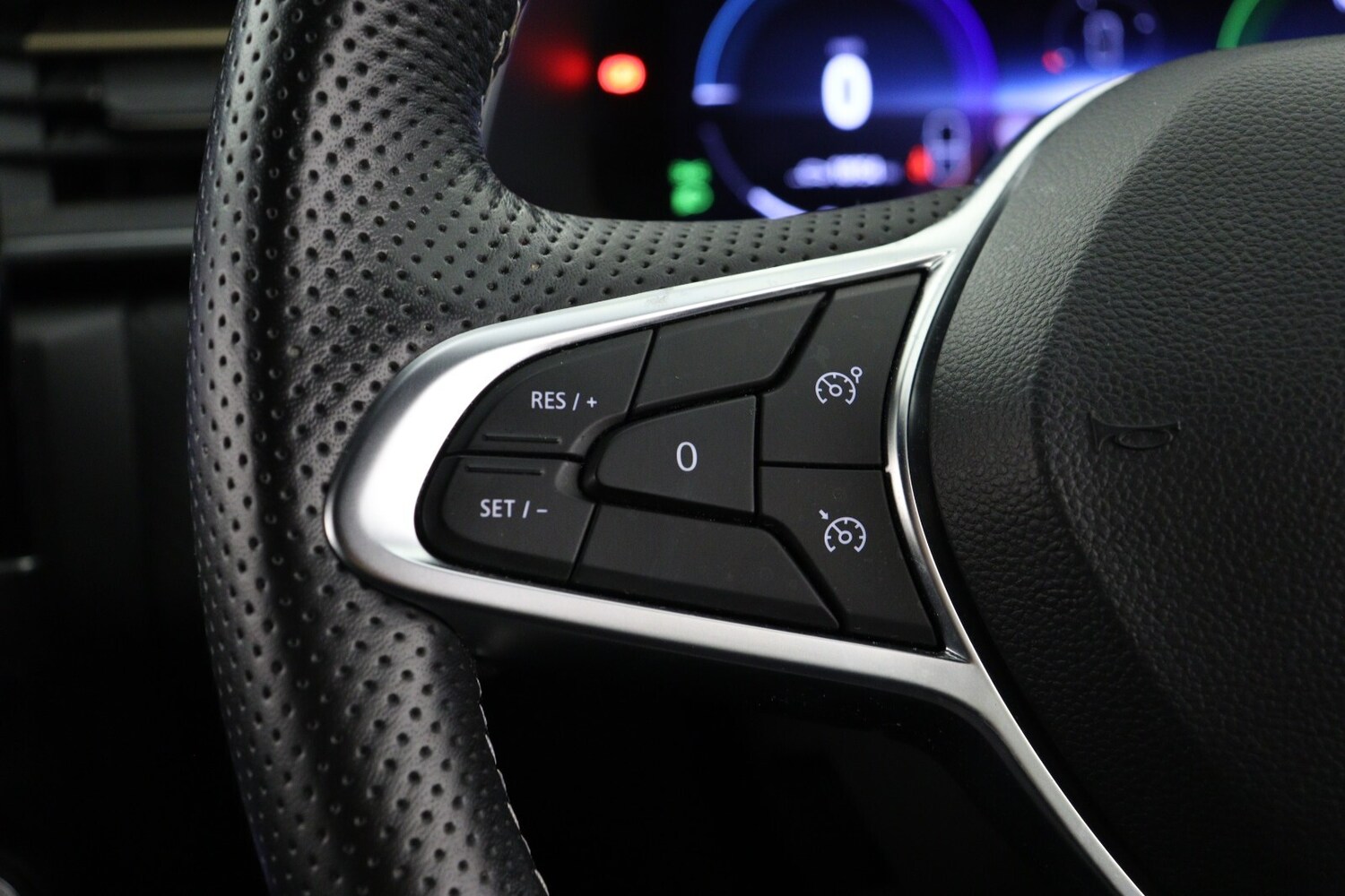 Used Renault Captur 2023 for sale - 77232287: Photo 22