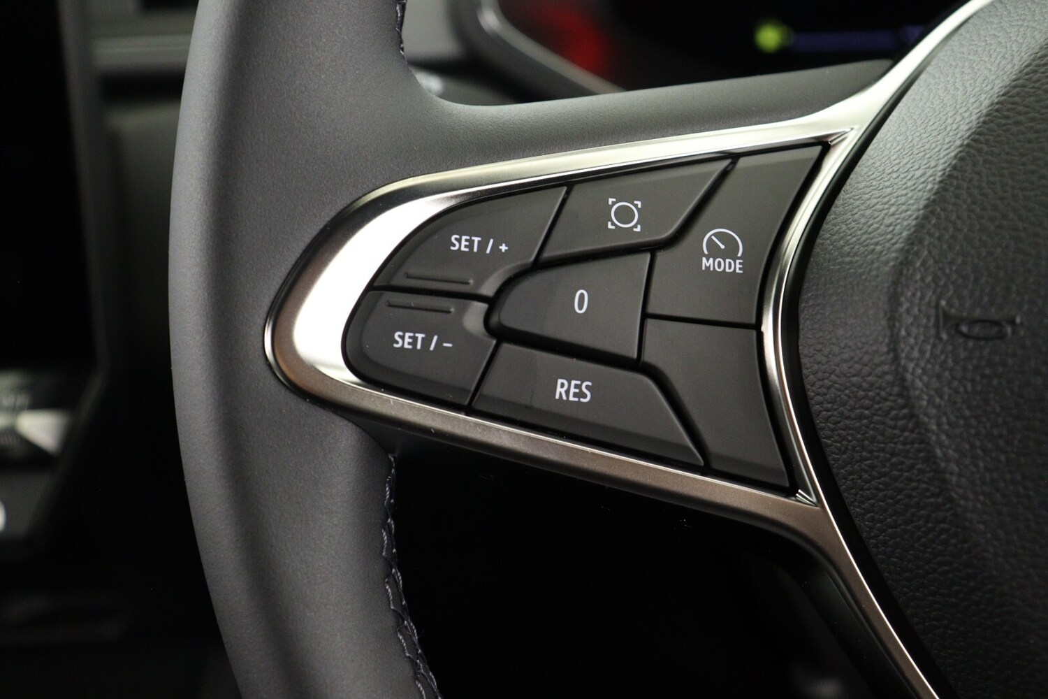 Used Renault Captur 2026 for sale - 77083650: Photo 23