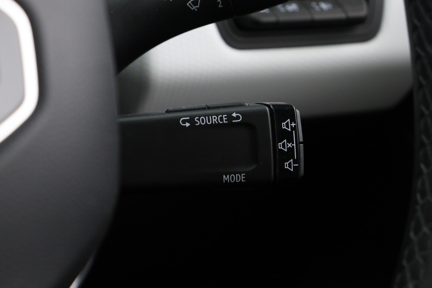 Used Renault Clio 2021 for sale - 76870758: Photo 27