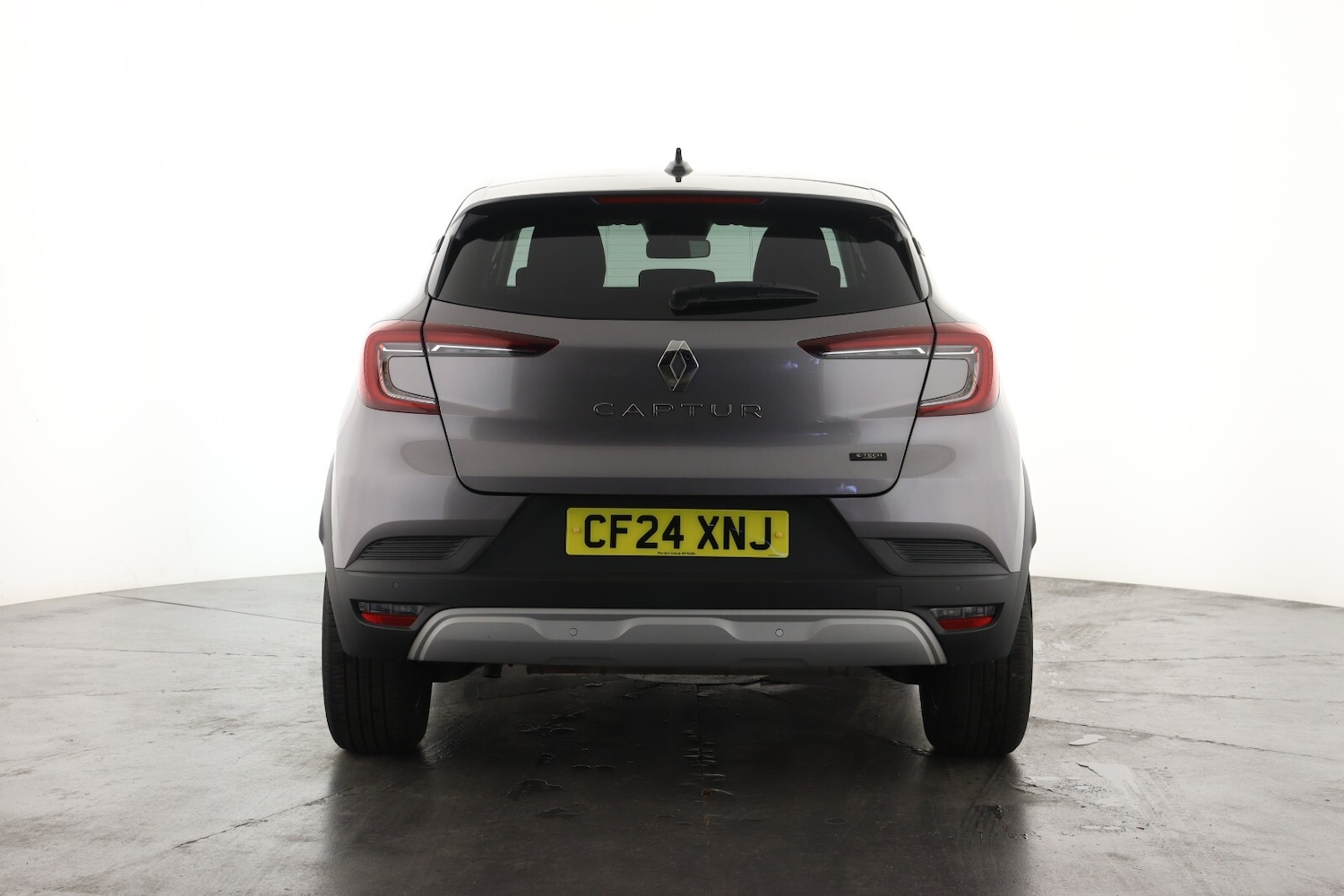 Used Renault Captur 2024 for sale - 76894582: Photo 2