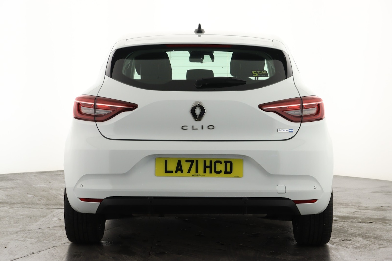 Used Renault Clio 2021 for sale - 76872881: Photo 2