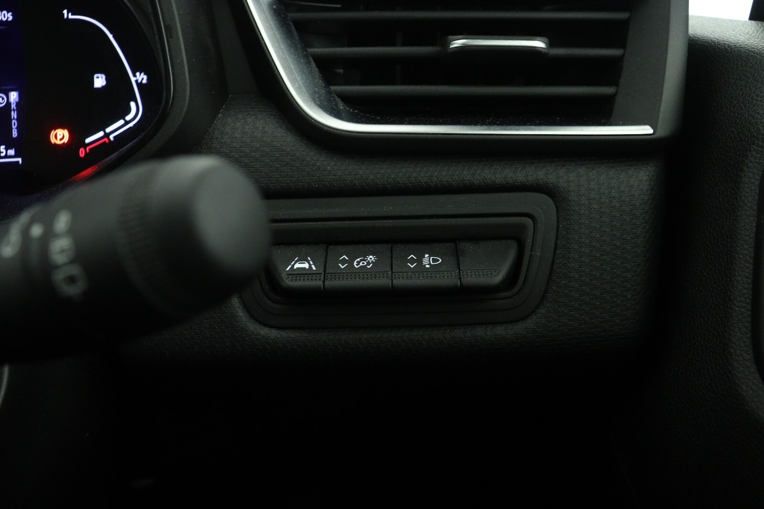 Used Renault Clio 2021 for sale - 76872881: Photo 23