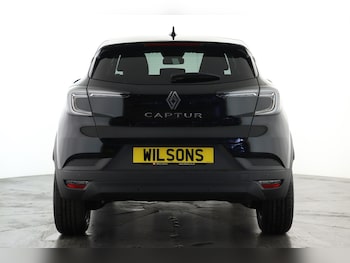 Used Renault Captur 2025 for sale - 76869708: Photo