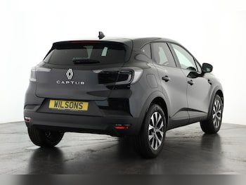 Used Renault Captur 2025 for sale - 76869708: Photo