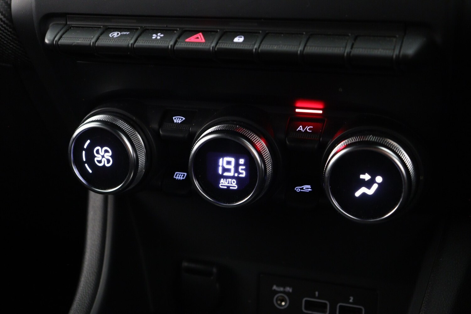 Used Renault Captur 2022 for sale - 76870714: Photo 20