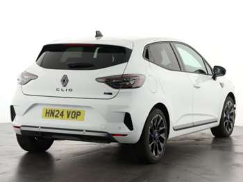 Used Renault Clio 2024 for sale - 74824861: Photo