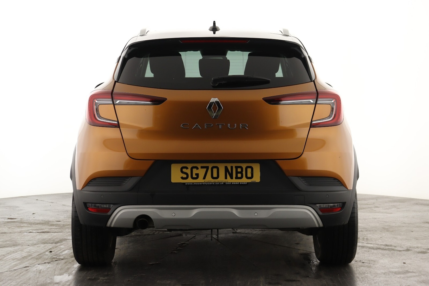 Used Renault Captur 2020 for sale - 77105981: Photo 2