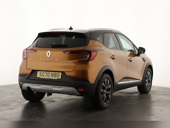 Used Renault Captur 2020 for sale - 77105981: Photo