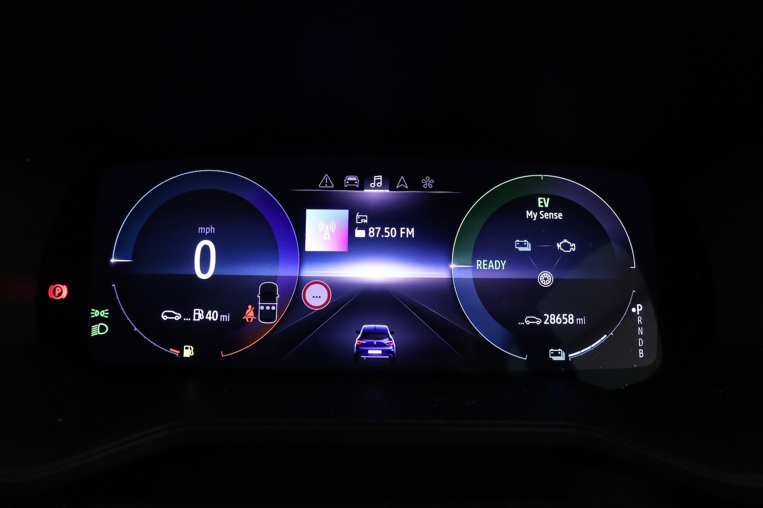 Used Renault Clio 2024 for sale - 76033649: Photo 23