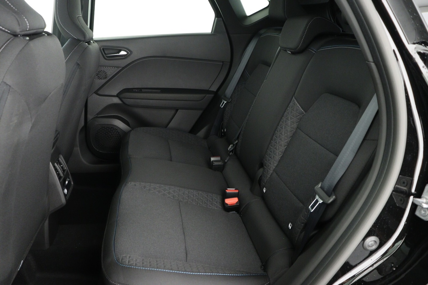 Used Renault Captur 2025 for sale - 76615422: Photo 12