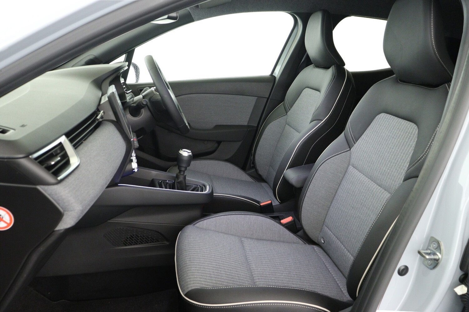 Used Renault Clio 2026 for sale - 77084905: Photo 10