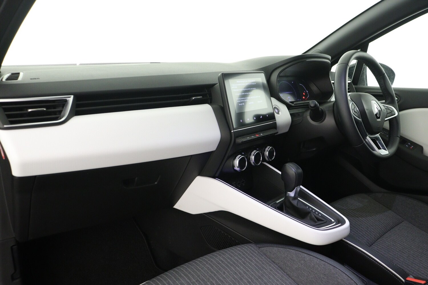 Used Renault Clio 2023 for sale - 78080911: Photo 19