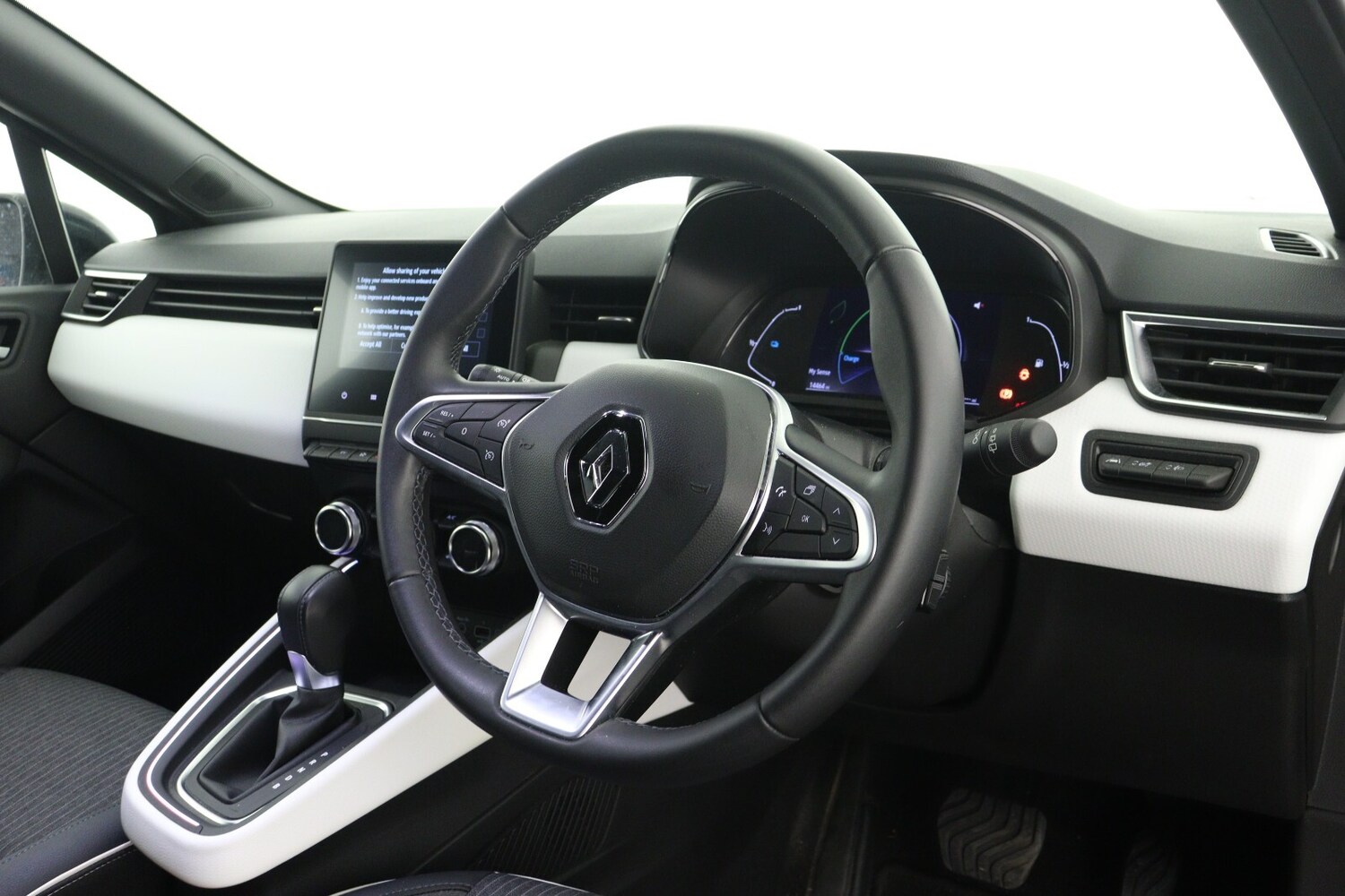 Used Renault Clio 2023 for sale - 78080911: Photo 21