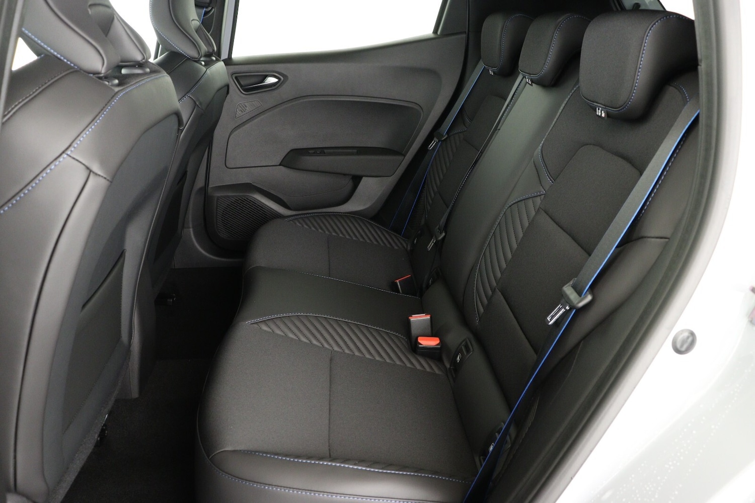 Used Renault Clio 2026 for sale - 77084924: Photo 12