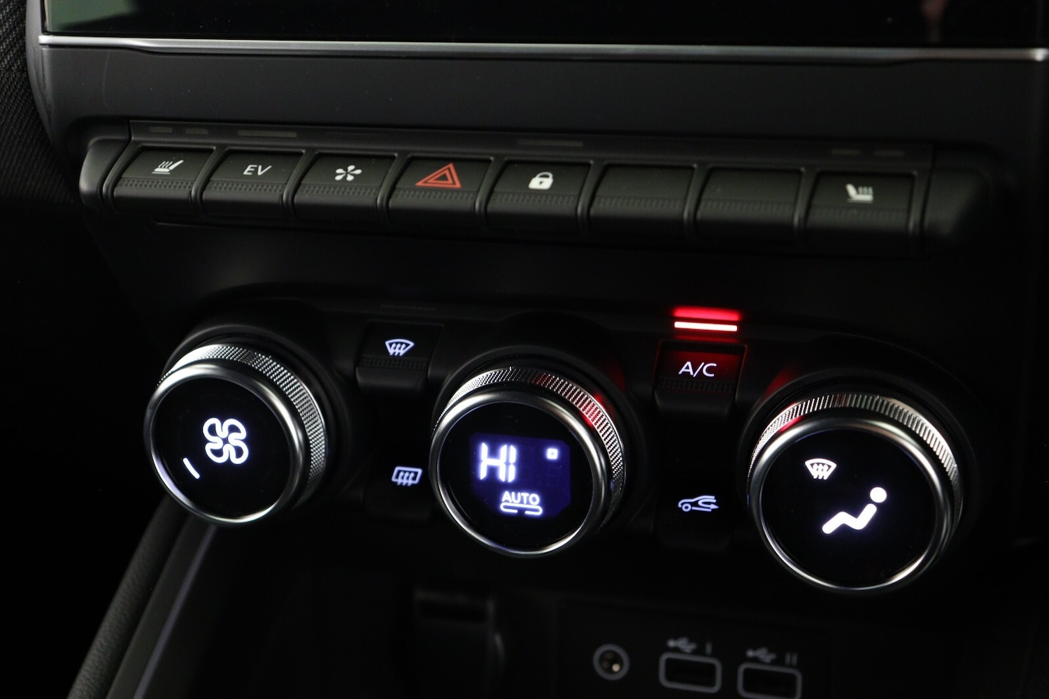 Used Renault Clio 2026 for sale - 77084924: Photo 16