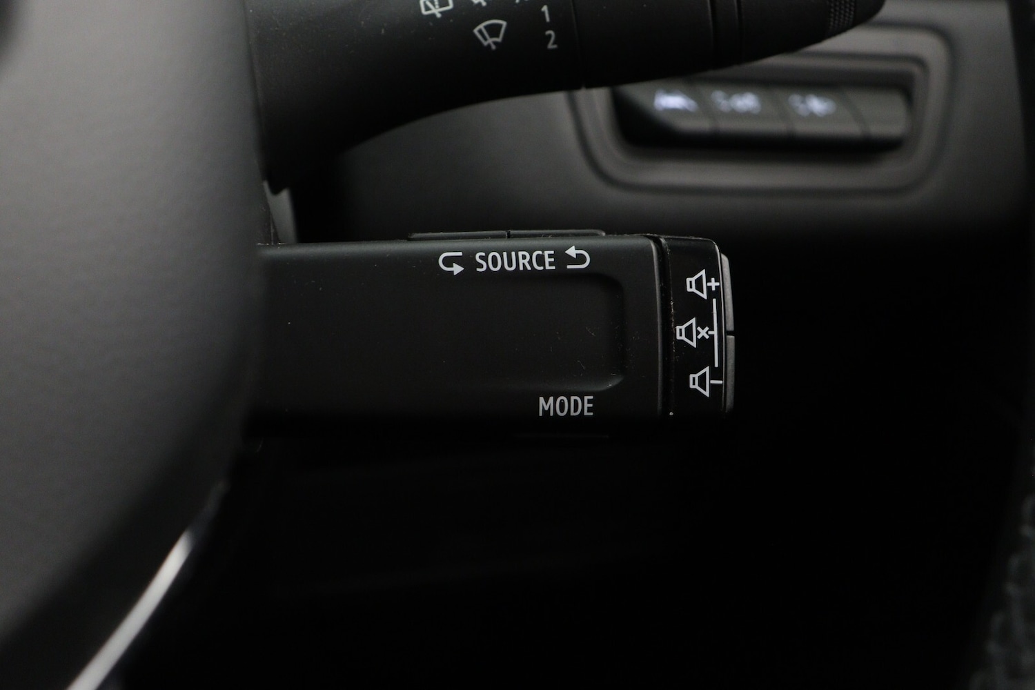 Used Renault Captur 2022 for sale - 77799830: Photo 26