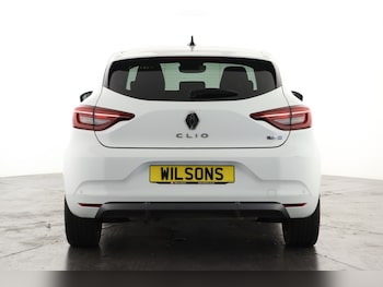 Used Renault Clio 2022 for sale - 76804209: Photo