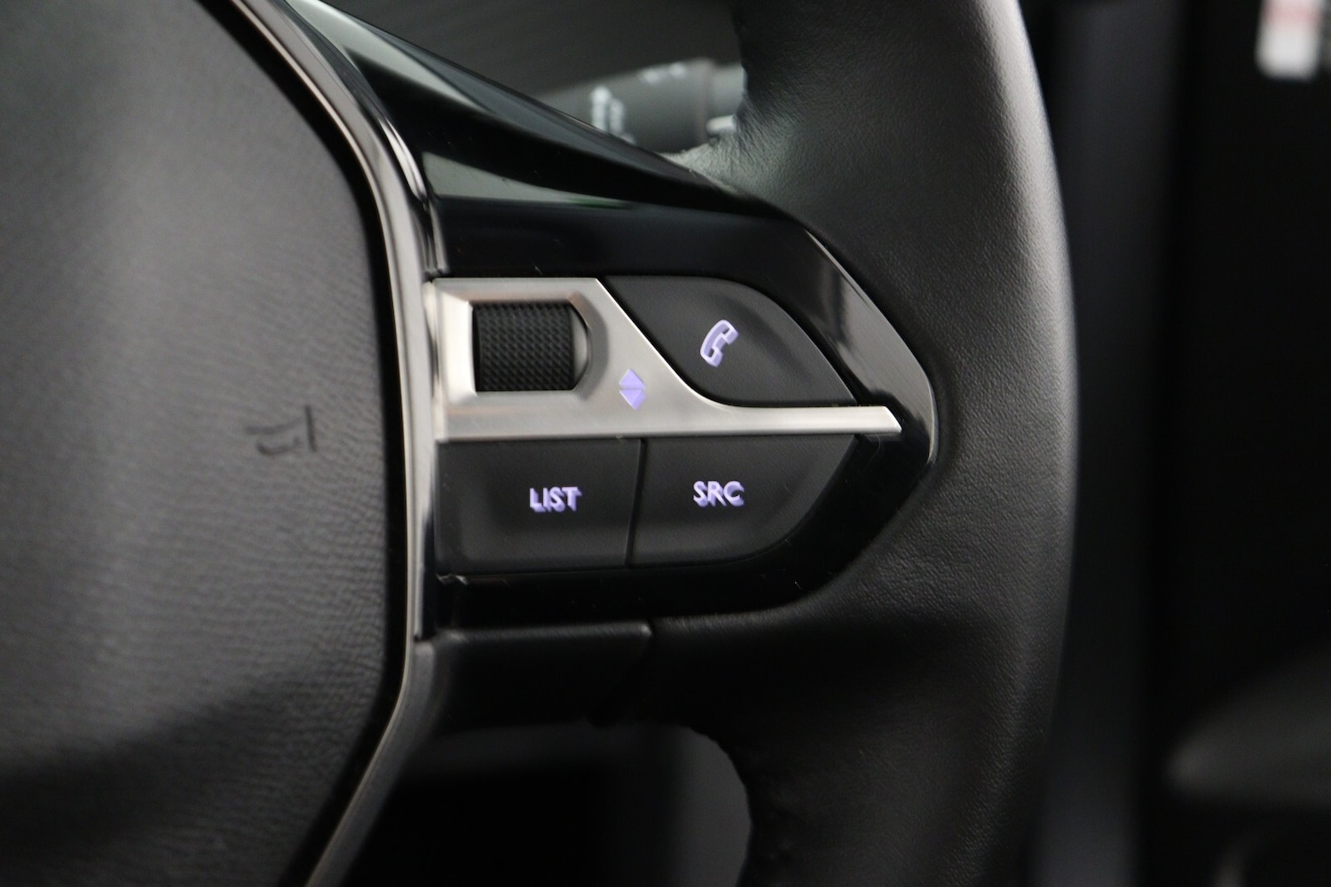 Used Renault Arkana 2022 for sale - 76872469: Photo 25