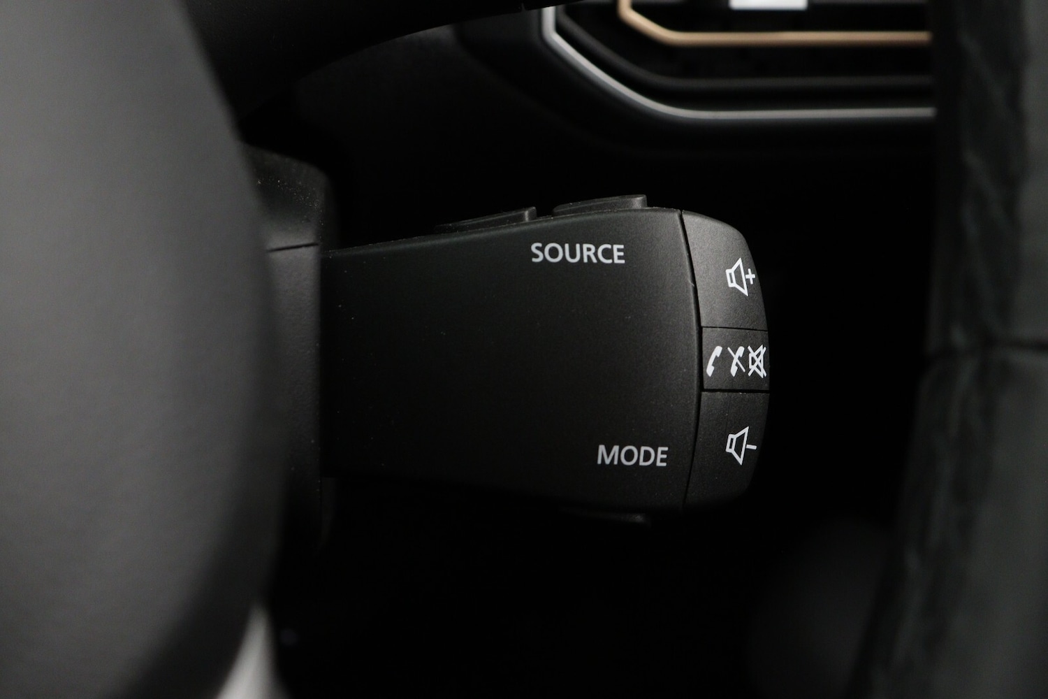 Used Dacia Jogger 2025 for sale - 76874875: Photo 30