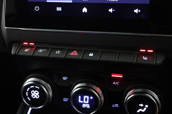Used Renault Clio 2024 for sale - 75776108: Photo 21