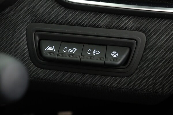 Used Renault Clio 2024 for sale - 75776108: Photo 28