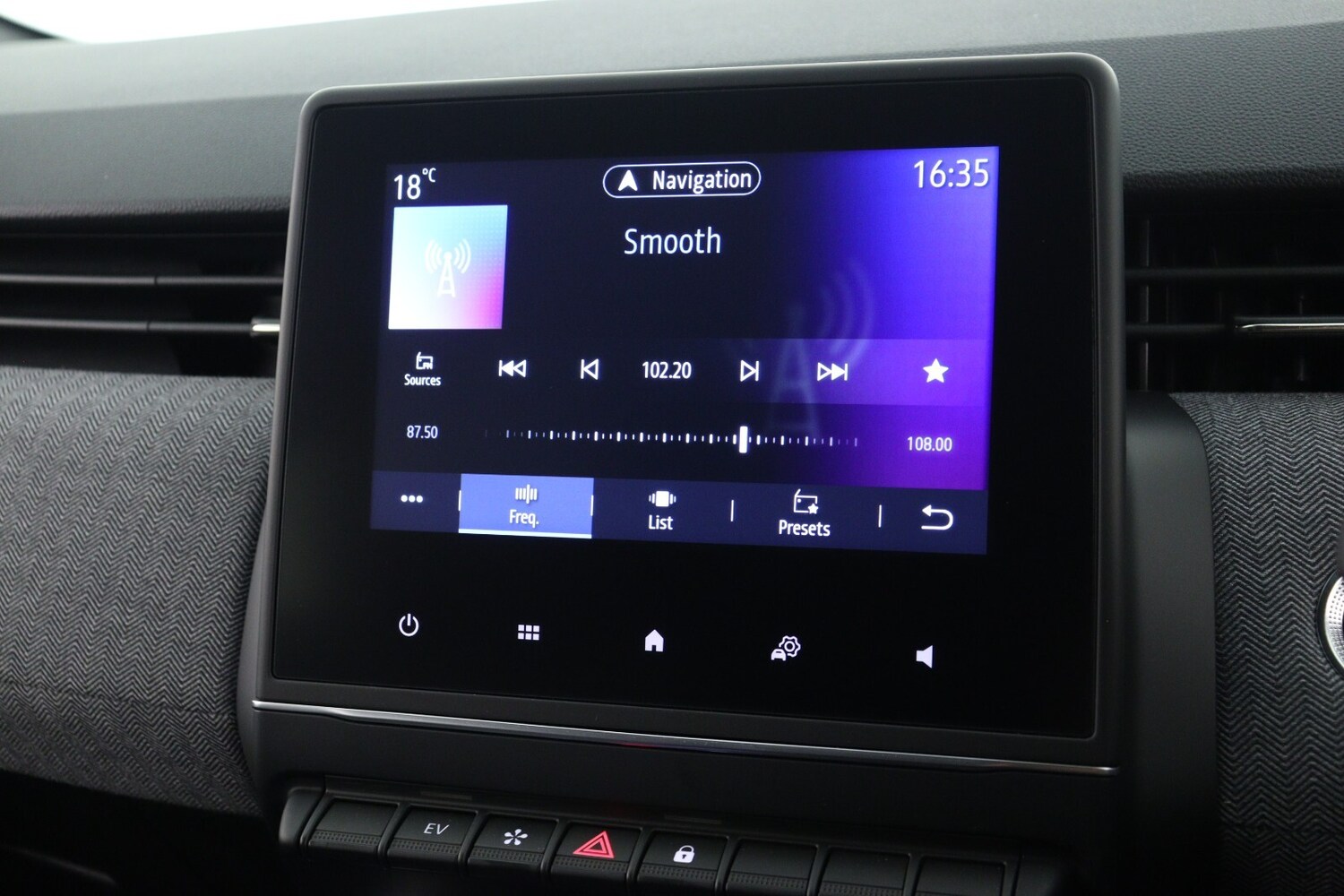 Used Renault Clio 2025 for sale - 76140151: Photo 18