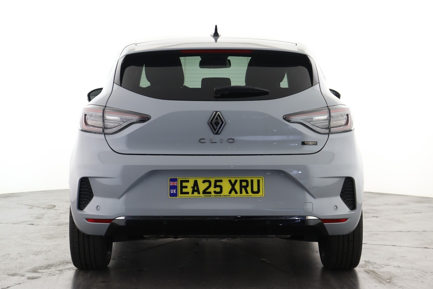 Used Renault Clio 2025 for sale - 76140151: Photo 2