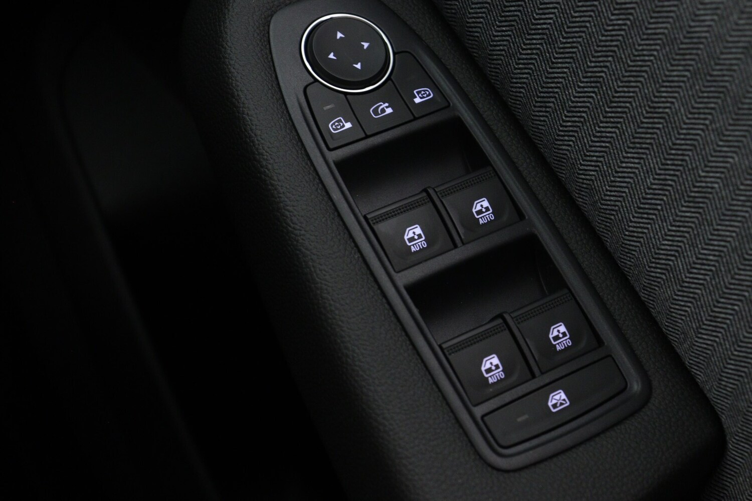 Used Renault Clio 2025 for sale - 76140151: Photo 25