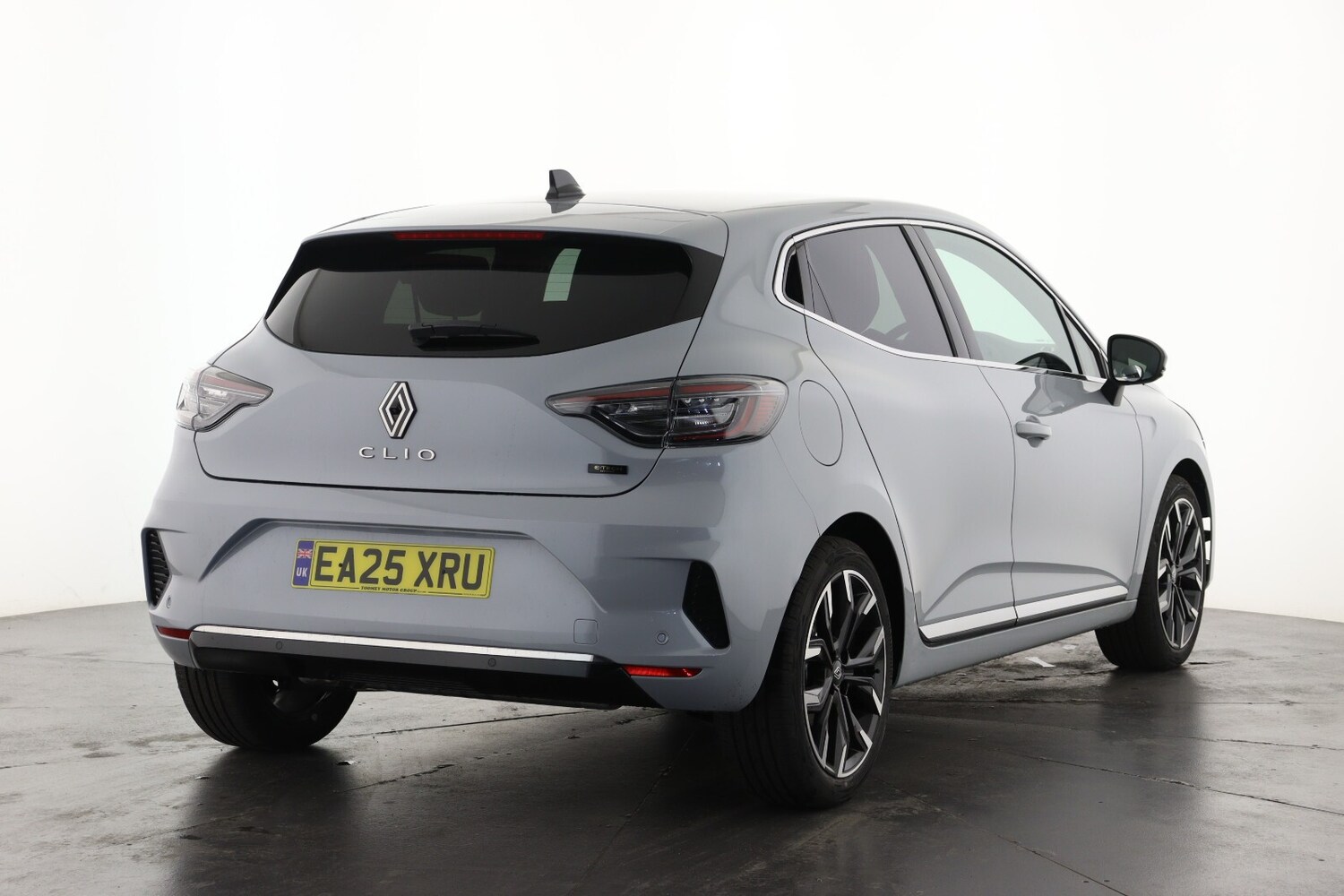 Used Renault Clio 2025 for sale - 76140151: Photo 3