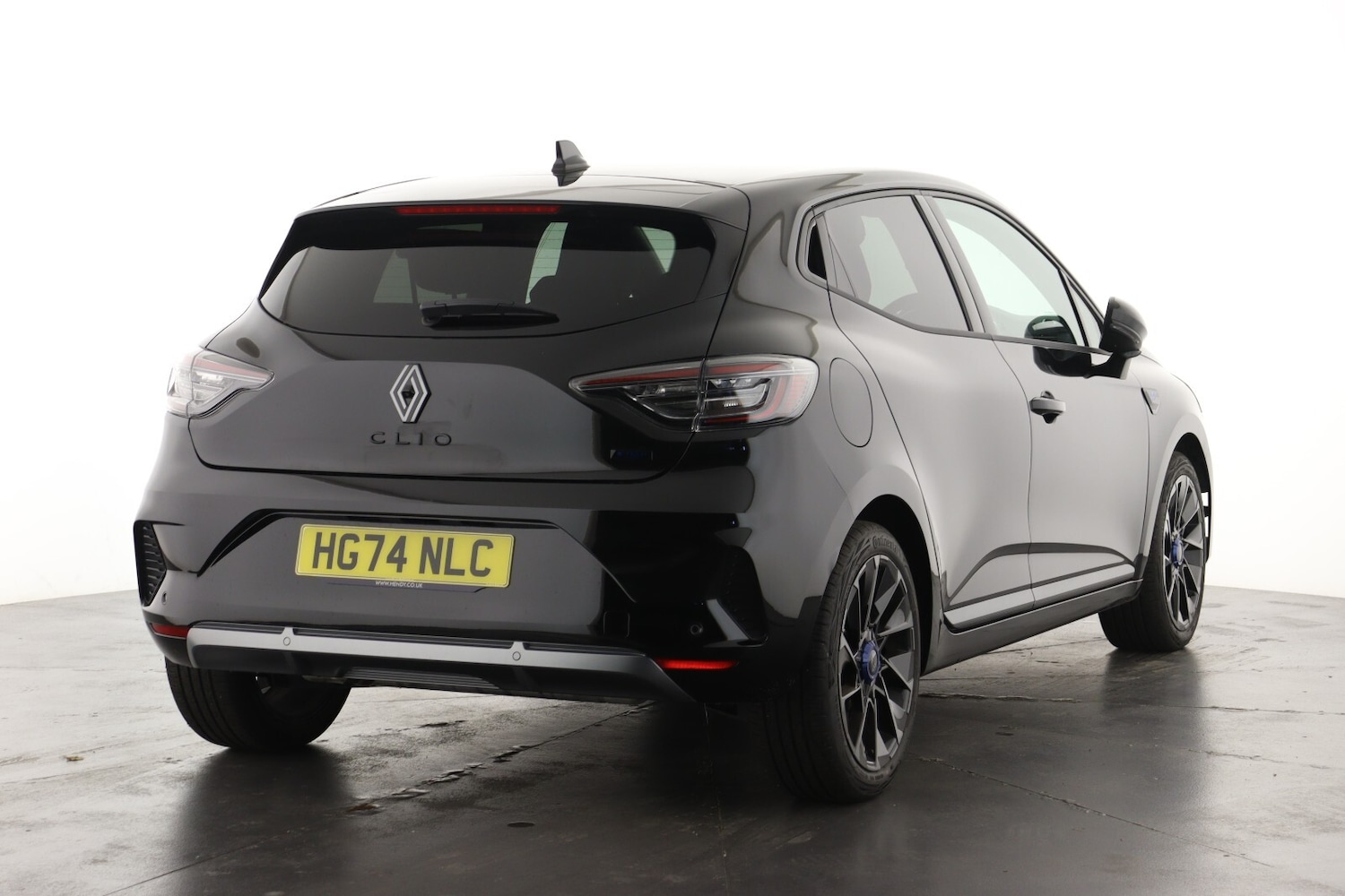 Used Renault Clio 2024 for sale - 76873178: Photo 3